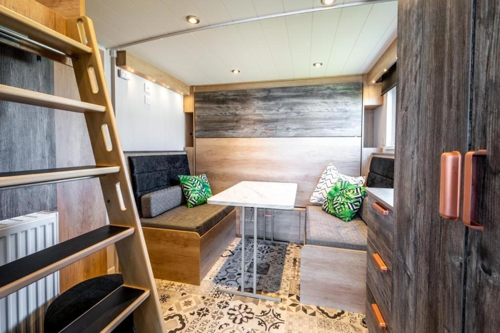 Beach Front Lodge Hopeman エクステリア 写真